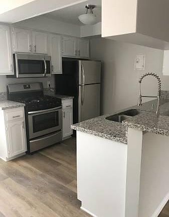 3rd image of 13919 Coteau Dr