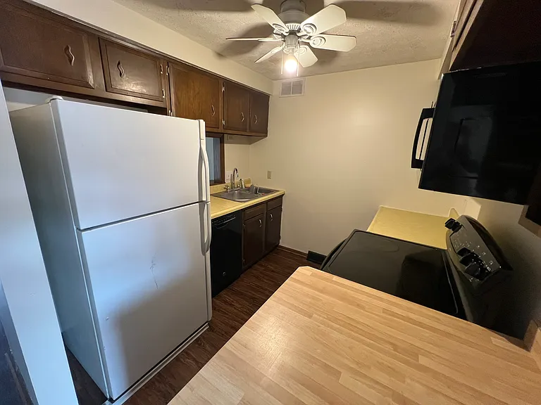 5215 Cline Rd #H — Photo 14