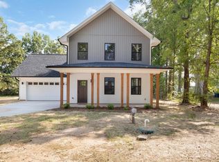 3907 Privette Rd, Matthews, NC 28104