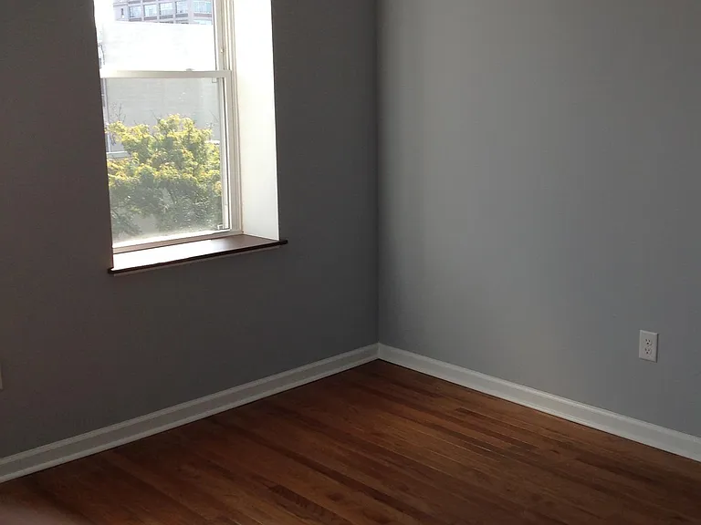 6 N 18th St #301 — Photo 18