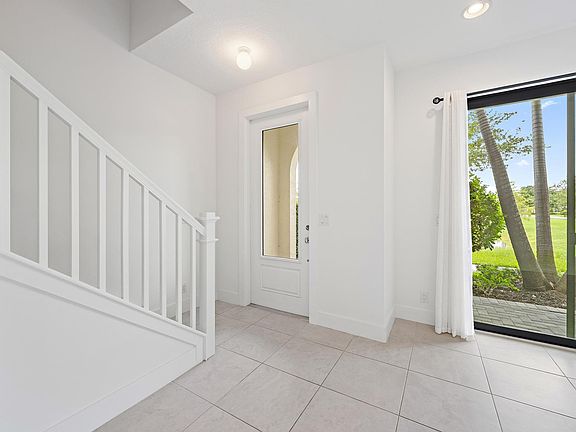 5th image of 12639 Machiavelli Way