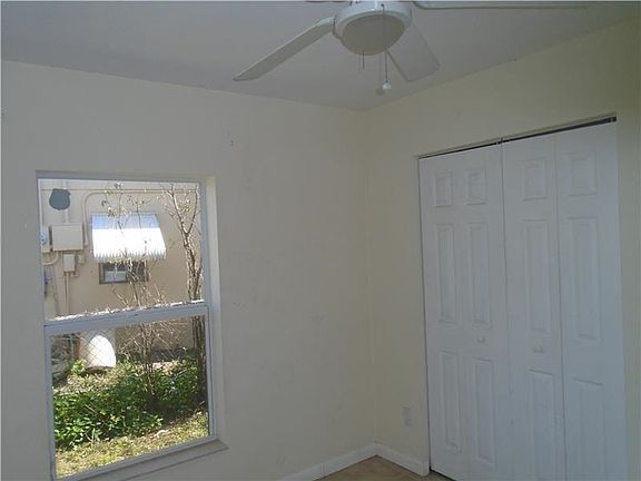 5th image of 1030 NW 23rd Ter