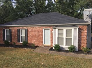 11501 Deham Dr, Louisville, KY