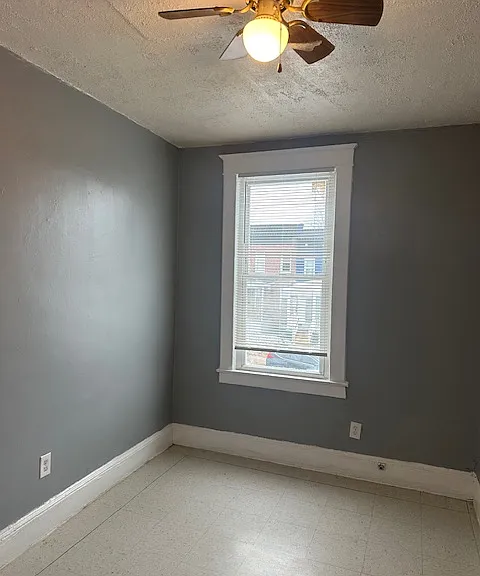 2910 Rockrose Ave — Photo 5