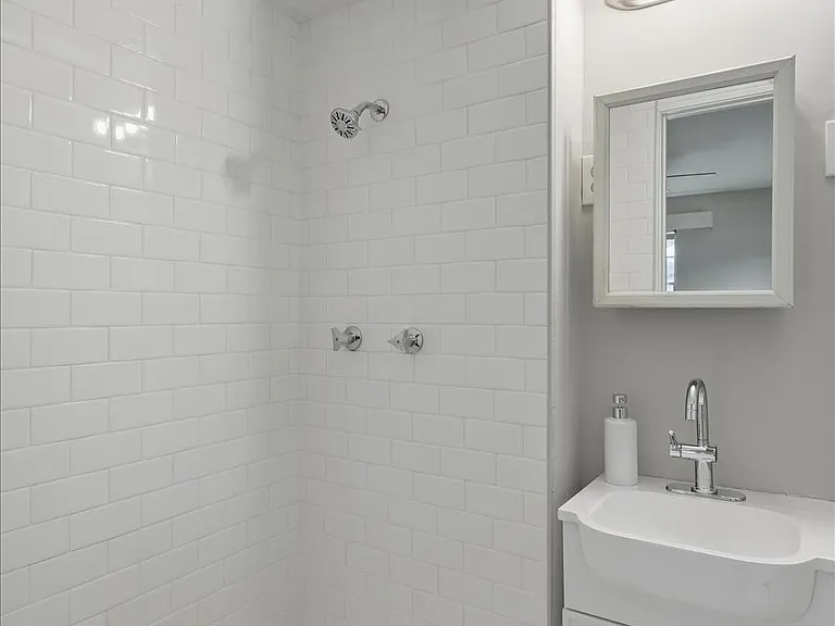 210 Mount Salus Rd — Photo 23