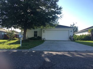 972 Morning Light Rd, Jacksonville, FL 32218