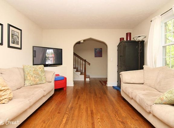 3rd image of 3438 Greenland Ave NW