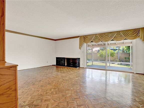 5th image of 3176 Arlotte Ave