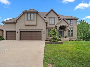14525 Ballentine St, Overland Park, KS 66221