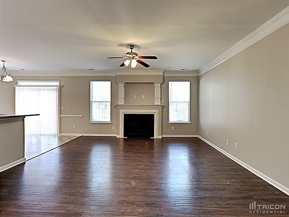 4th image of 120 Kingston Dr