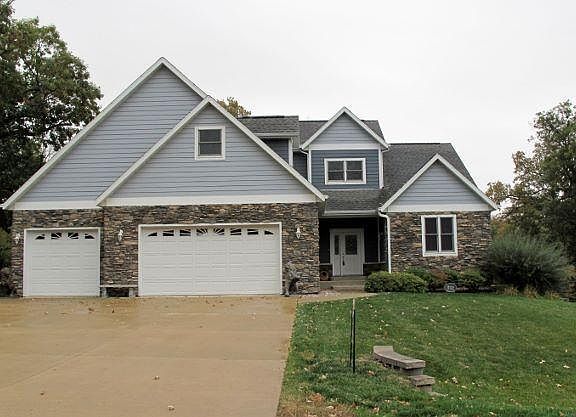 2nd image of 17172 Walnut Ln