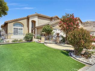 【匿名配送】HOUSES AND GARDENS IN CALIFORNIA 7291 Via Escalante, Riverside, CA 92509 | MLS #IV25199200