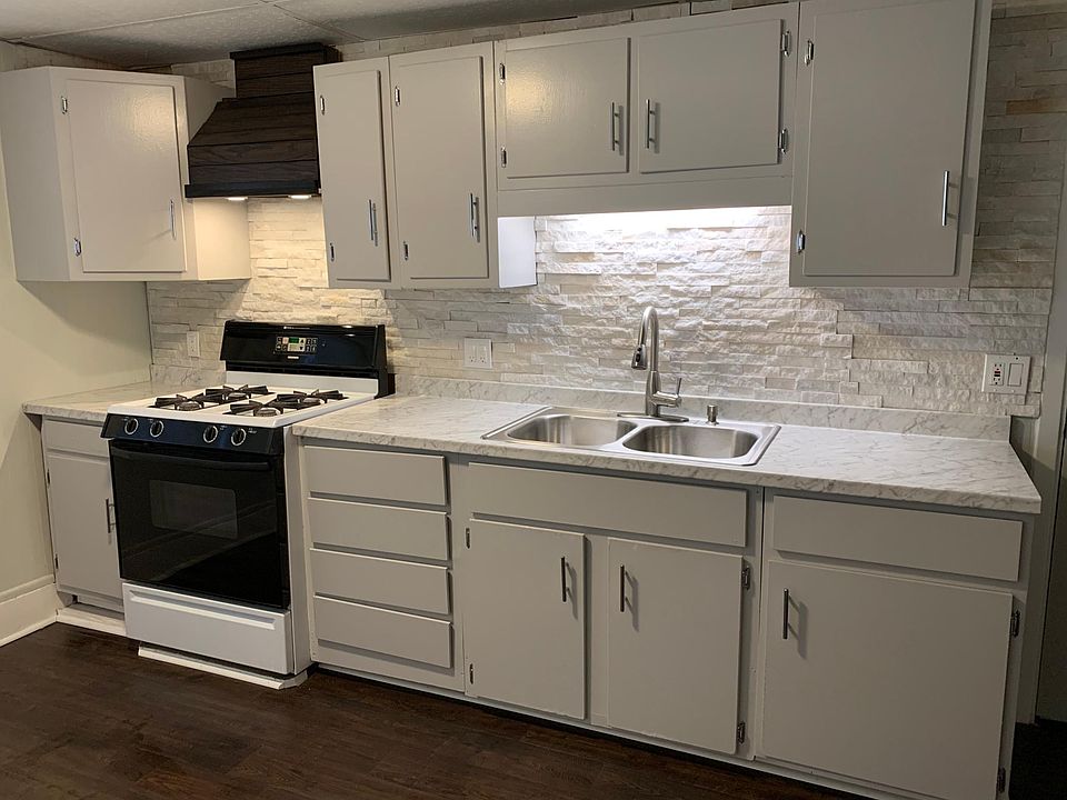 Brand new kitchen!