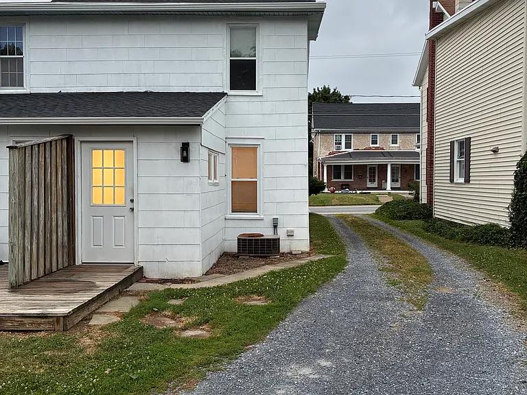 1630 Rothsville Rd — Photo 14