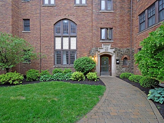 4th image of 2324 Park Ave Unit 9