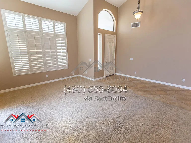 5029 W Yearling Rd — Photo 9