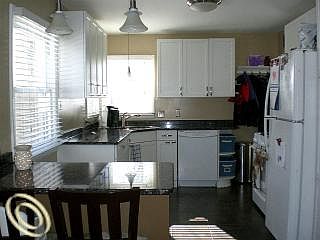 5th image of 30291 Minton St