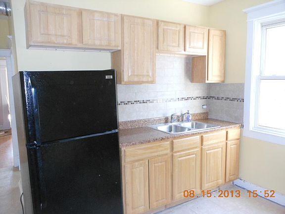 3rd image of 7506 S Peoria St #2