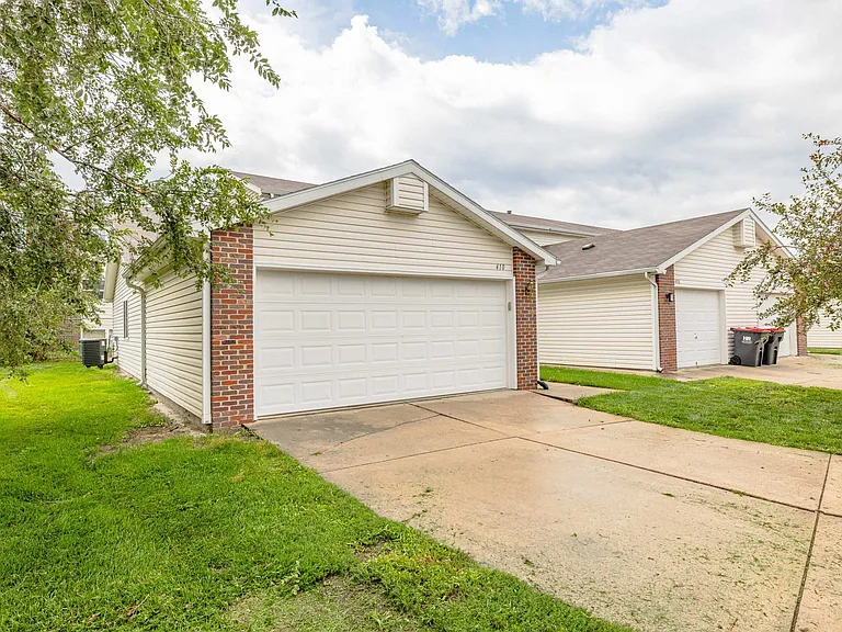 410 W Todd Cir — Photo 34