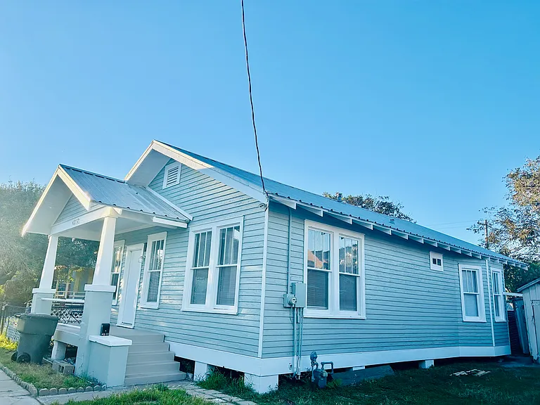 4312 Avenue S 1/2 — Photo 10
