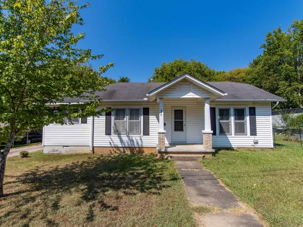 230 White St, Savannah, TN 38372