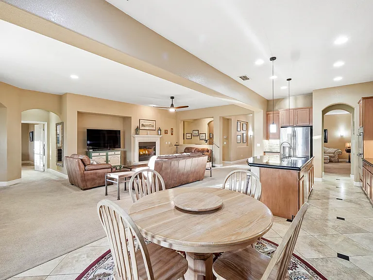 3800 Spalding Ct — Photo 23