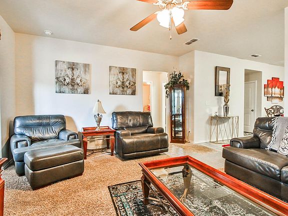 4th image of 13618 Avenue U