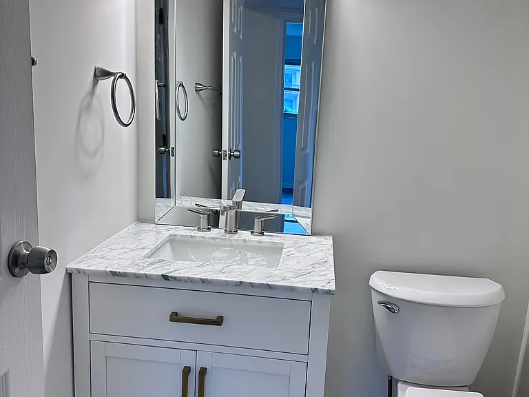 4326 Villa Dr #4 — Photo 8