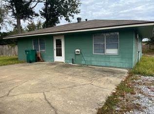 107 1/2 Garden St, Sulphur, LA 70663