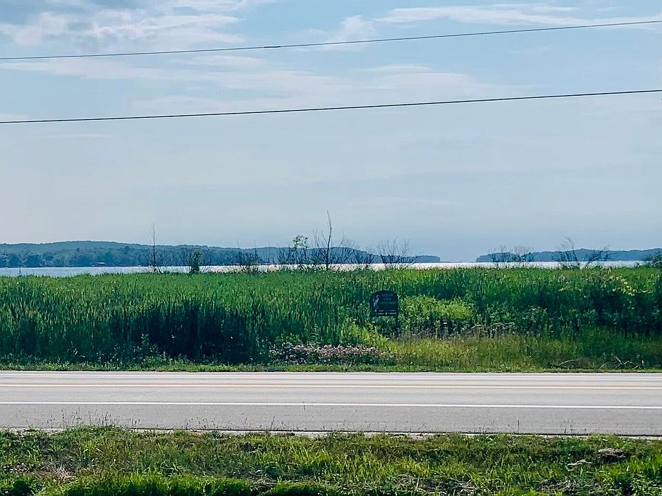 7953 1st St, Onekama, MI 49675 MLS 23025767 Zillow