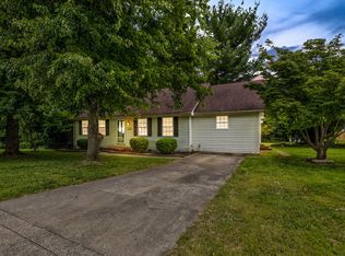 211 Rogers Ave, Mount Sterling, KY 40353