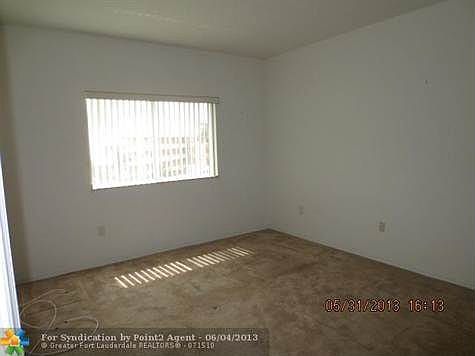 5th image of 7715 Yardley Dr APT 405