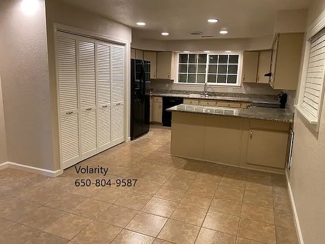 3450 Nevada St — Photo 3