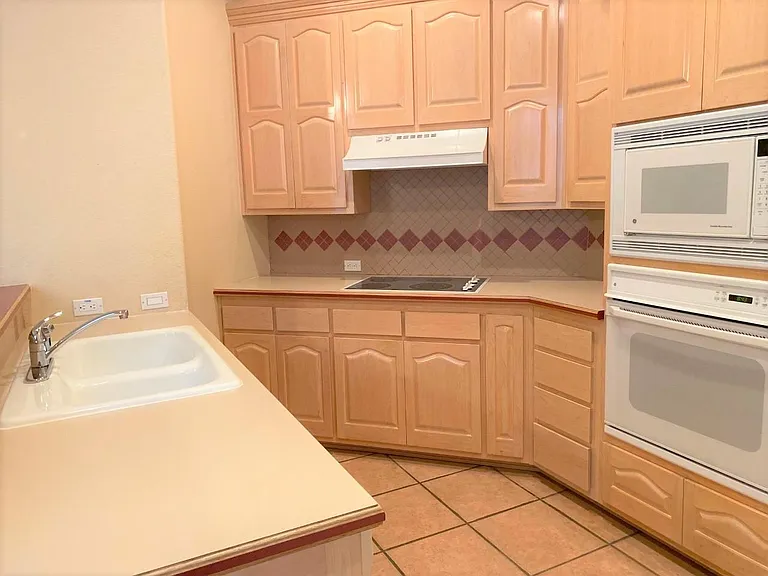 6020 Purple Aster Ln NE — Photo 17