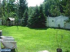 2nd image of 20 Oxford Ct