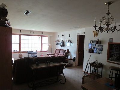 2nd image of 418 N 1st St APT 4