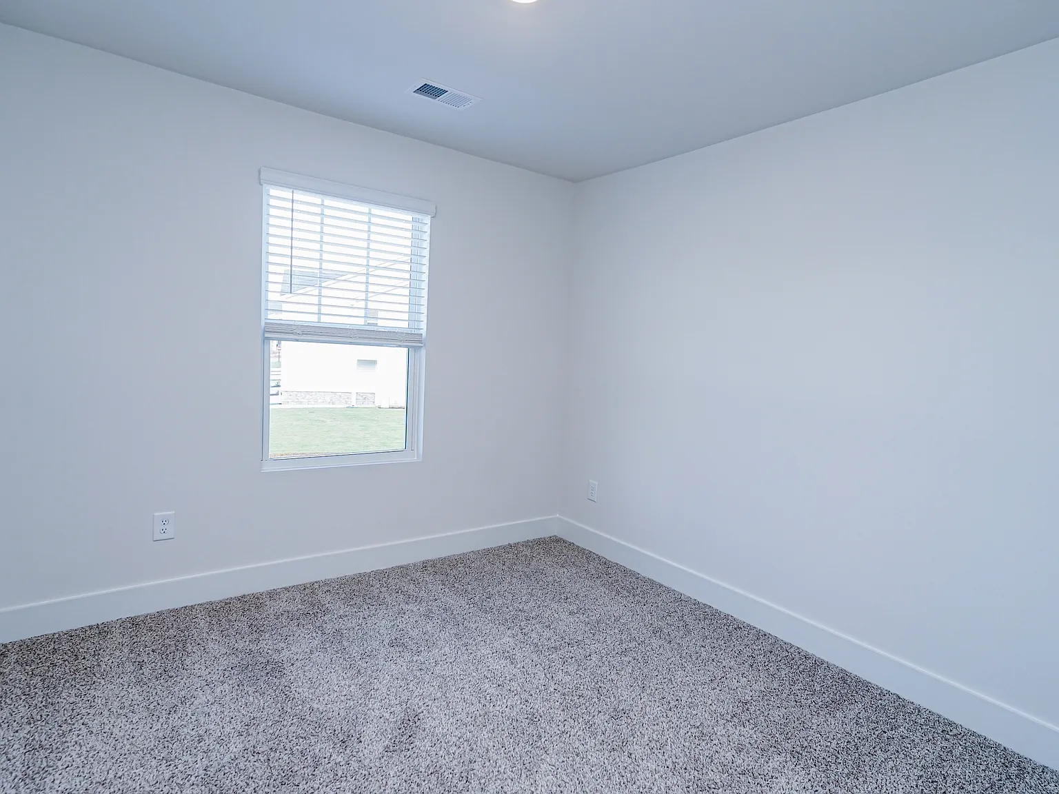 303 Windsinger Lane *2 - 1 — Photo 2