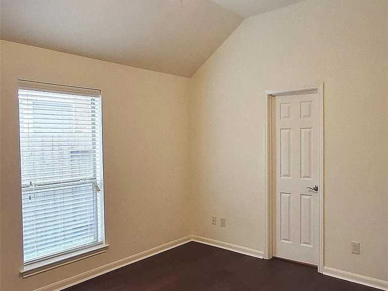 10615 Cortland Ridge Ln — Photo 31