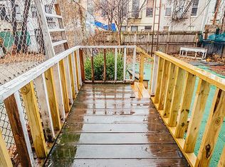 383 Menahan St APT 1R, Brooklyn, NY 11237
