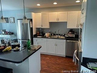 5th image of 3711 Cross Way Court