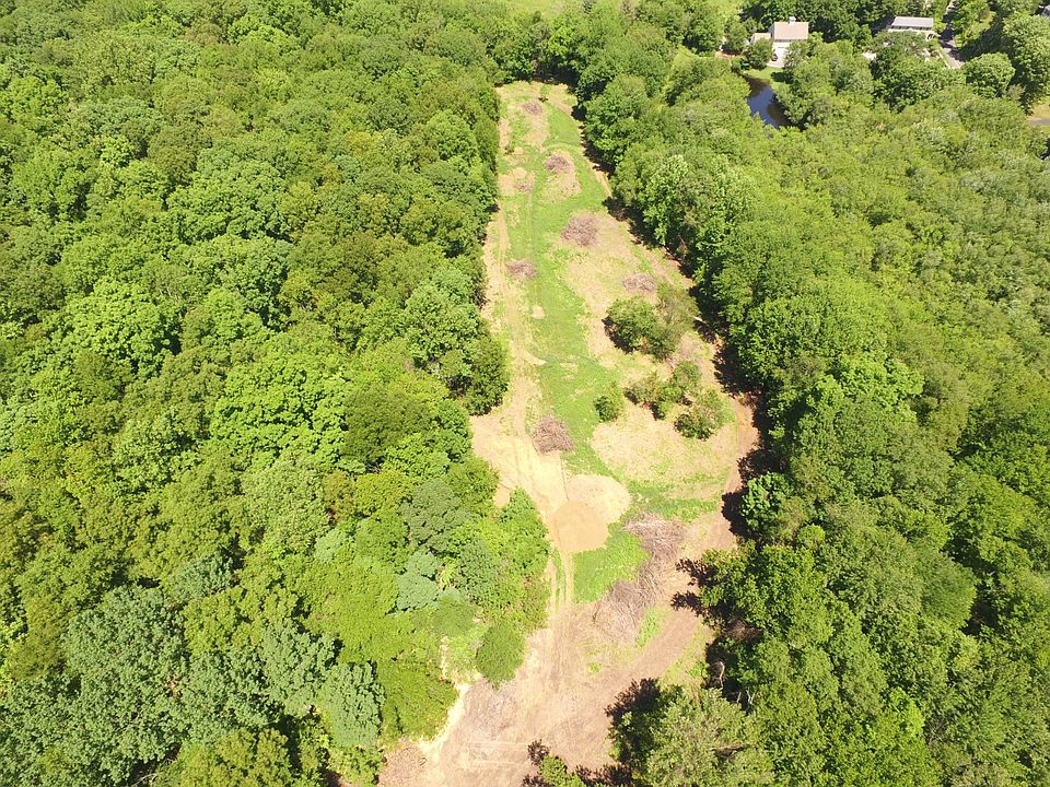 2nd image of 112 Huntingtown Rd