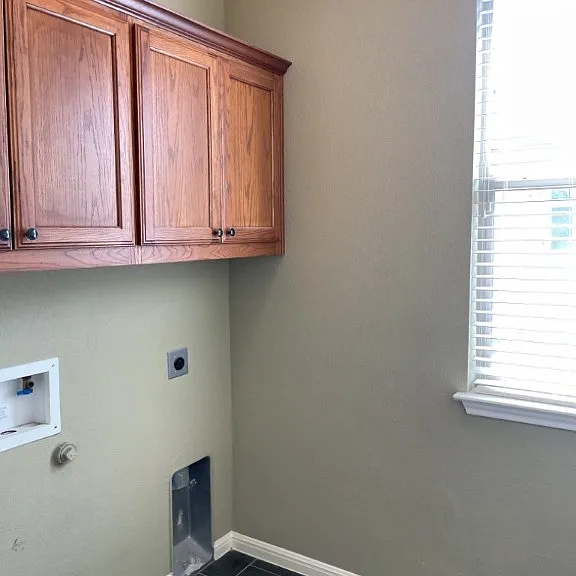 2409 Dovetail St — Photo 11