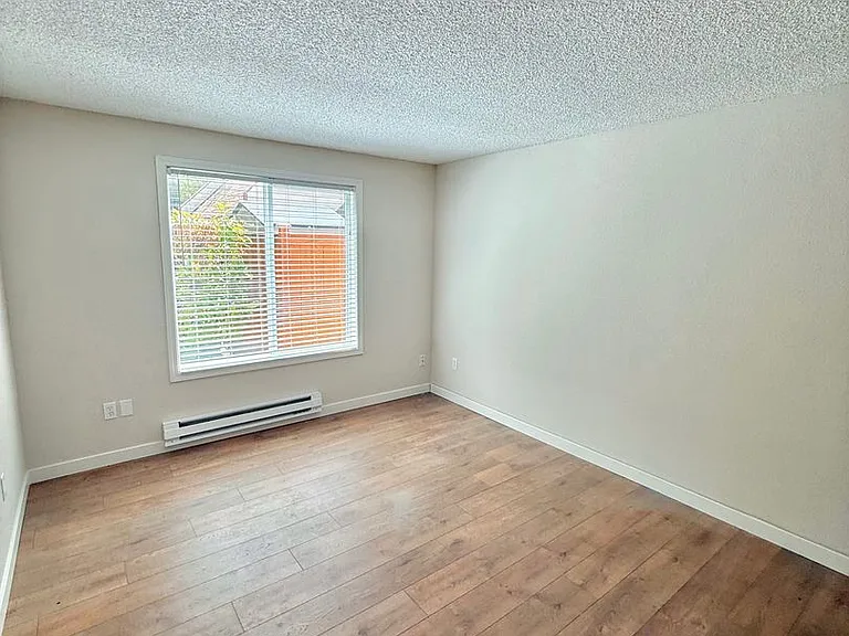 14600 SE 176th St #T7 — Photo 14
