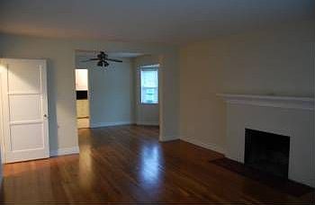 2nd image of 525 Rosewood Ln