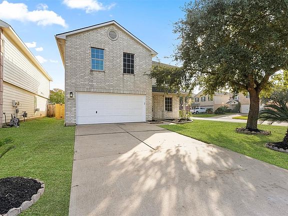 2nd image of 20931 Banyan Crest Lane