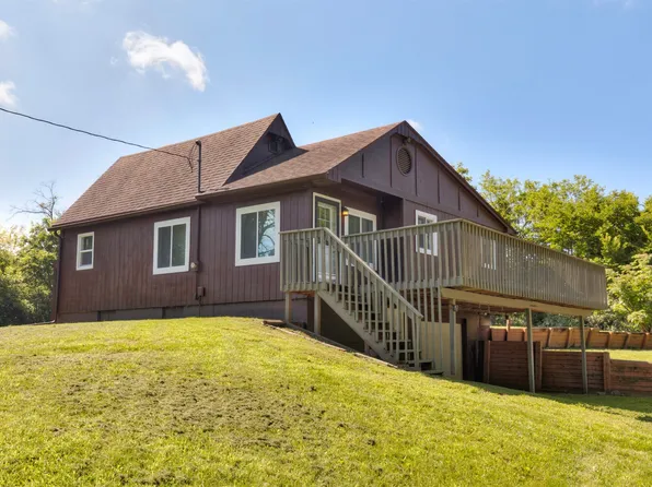 4695 E Spring St, Carlisle, IA 50047