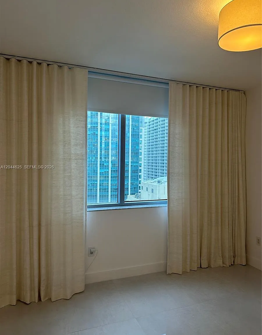 1060 Brickell Condo — Photo 3