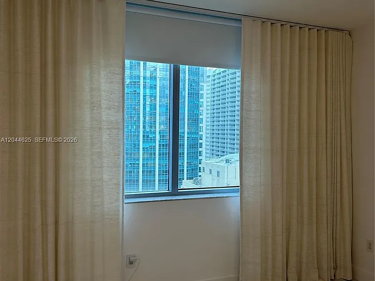 1060 Brickell Ave #2505 — Photo 3