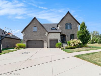 60975 Stonecrest Dr, Washington, MI, 48094