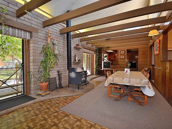4th image of 2505 Ponderosa Ln